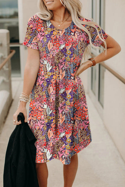 Classic Vintage Dress with a Flattering Fit