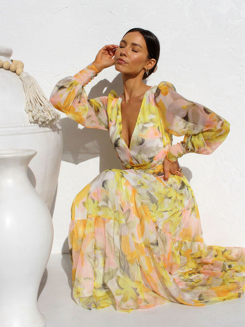 Classic Vintage & Enduringly Stylish Dress