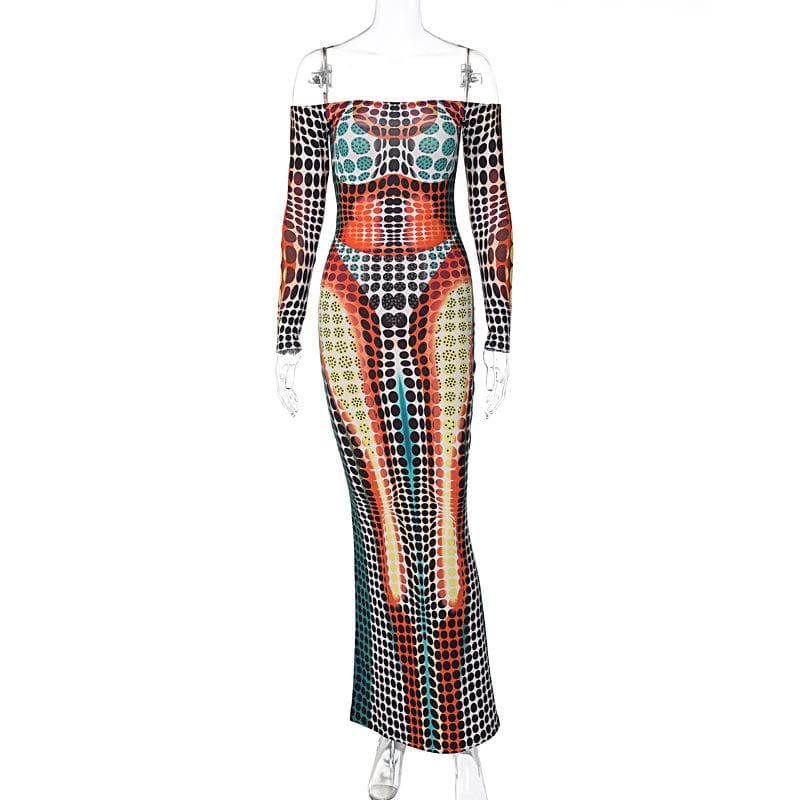 Well Tailored Dress with a Graceful Silhouette