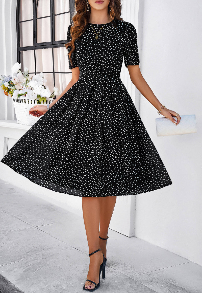 Beautifully Crafted Dress in a Classic Style