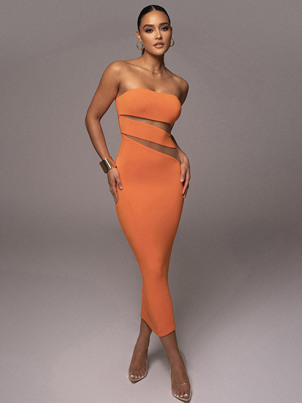 Beautifully Finished Dress in a Timeless Design