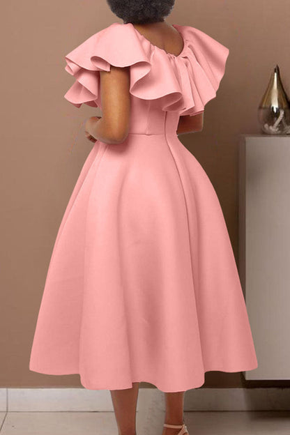 Classic Vintage Dress with a Flattering Fit