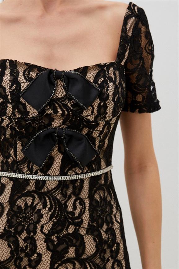 Vintage Inspired Dress with a Contemporary Edge