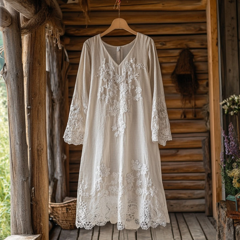 Gracefully Styled Dress for Any Occasion
