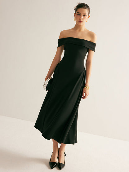 Classic Vintage Dress with a Flattering Fit