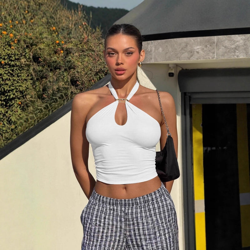Beautifully Finished Top in a Timeless Design