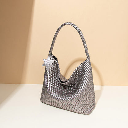 Effortlessly Elegant Bag with a Timeless Design
