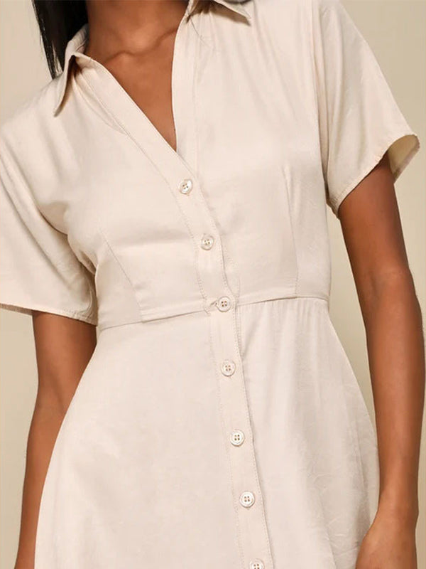 Sophisticated Dress with a Clean Classic Look