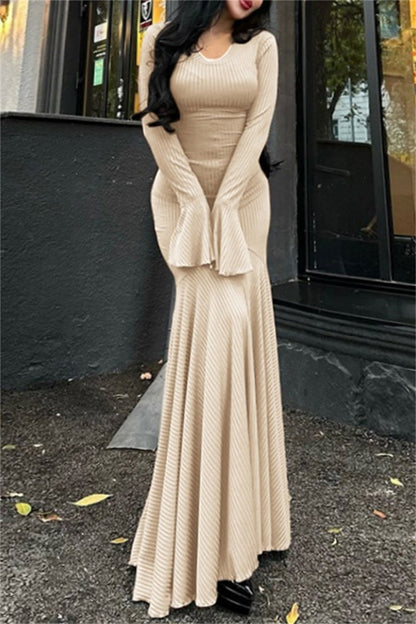 Polished Dress with an Effortless Classic Look