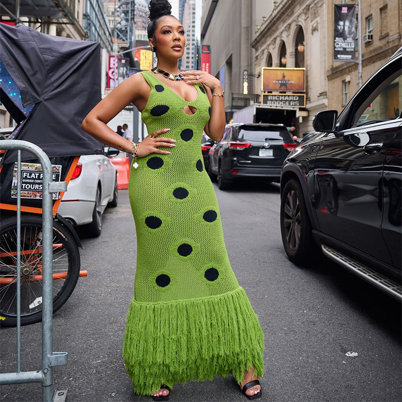 Gracefully Styled Dress for Any Occasion