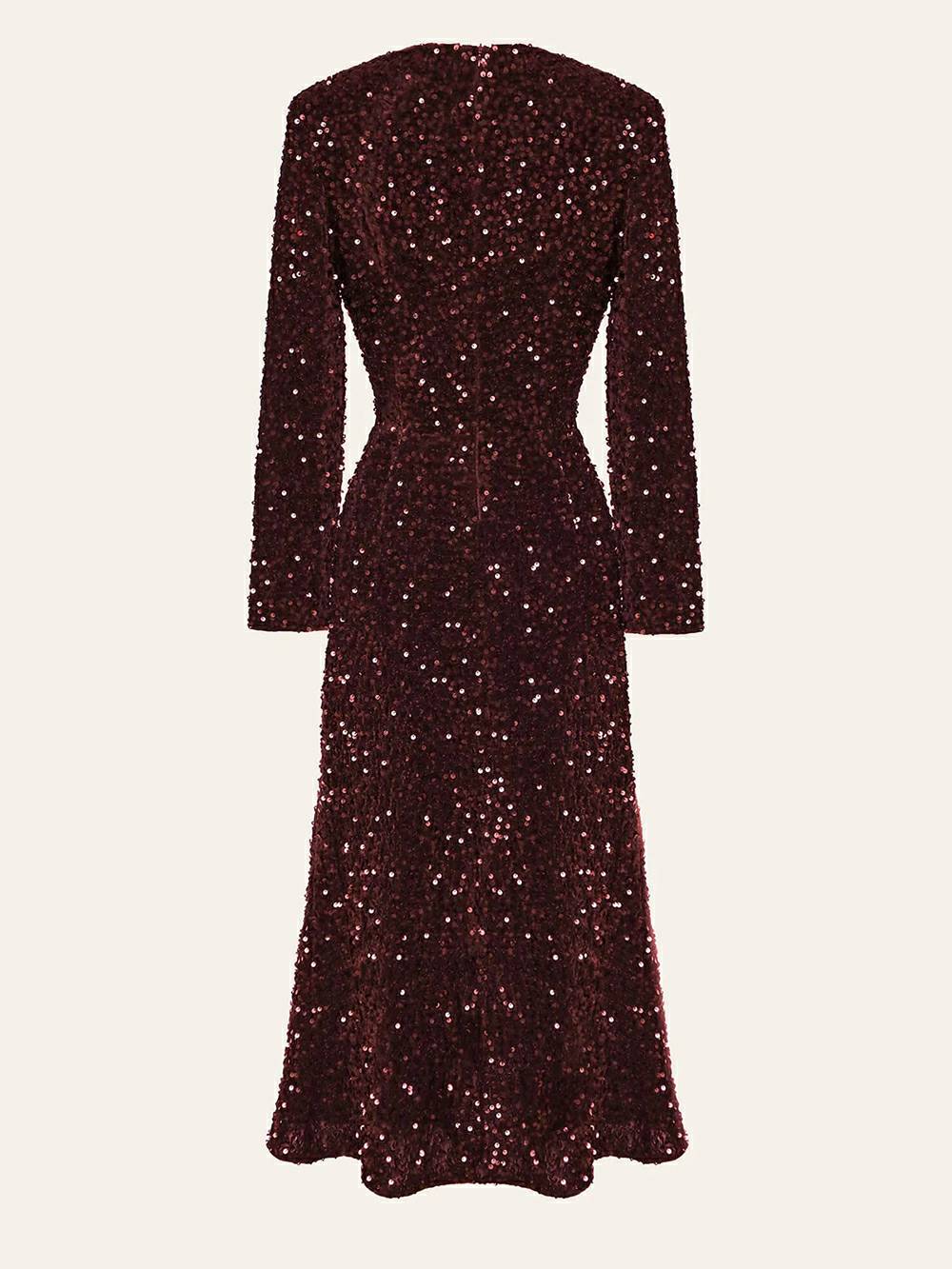 Sophisticated Dress with a Clean Classic Look