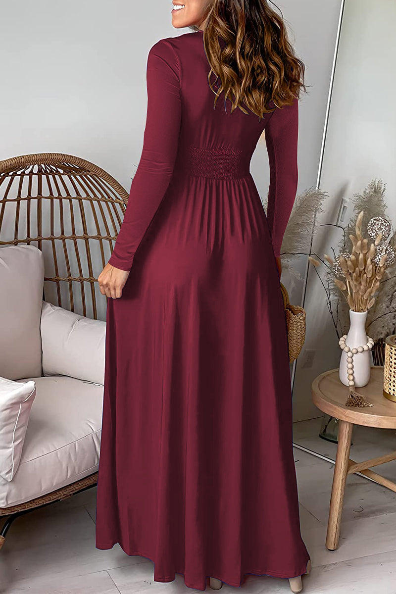 Beautifully Crafted Dress in a Classic Style