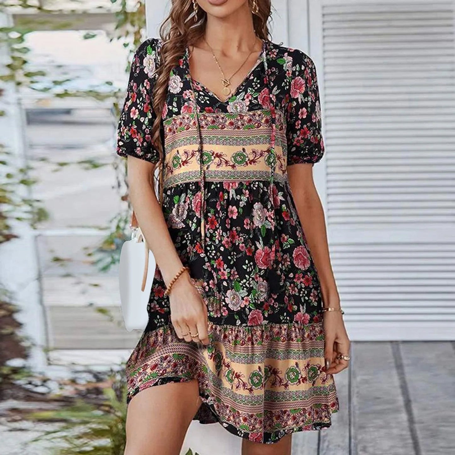 Classic Vintage & Enduringly Stylish Dress