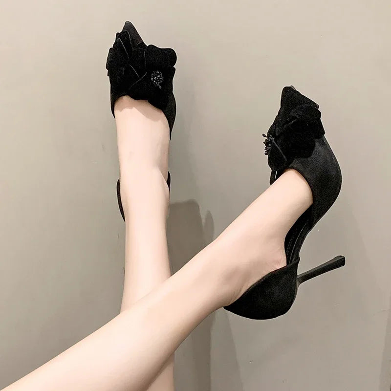 Chic Orthopedic Shoes with Unique Design