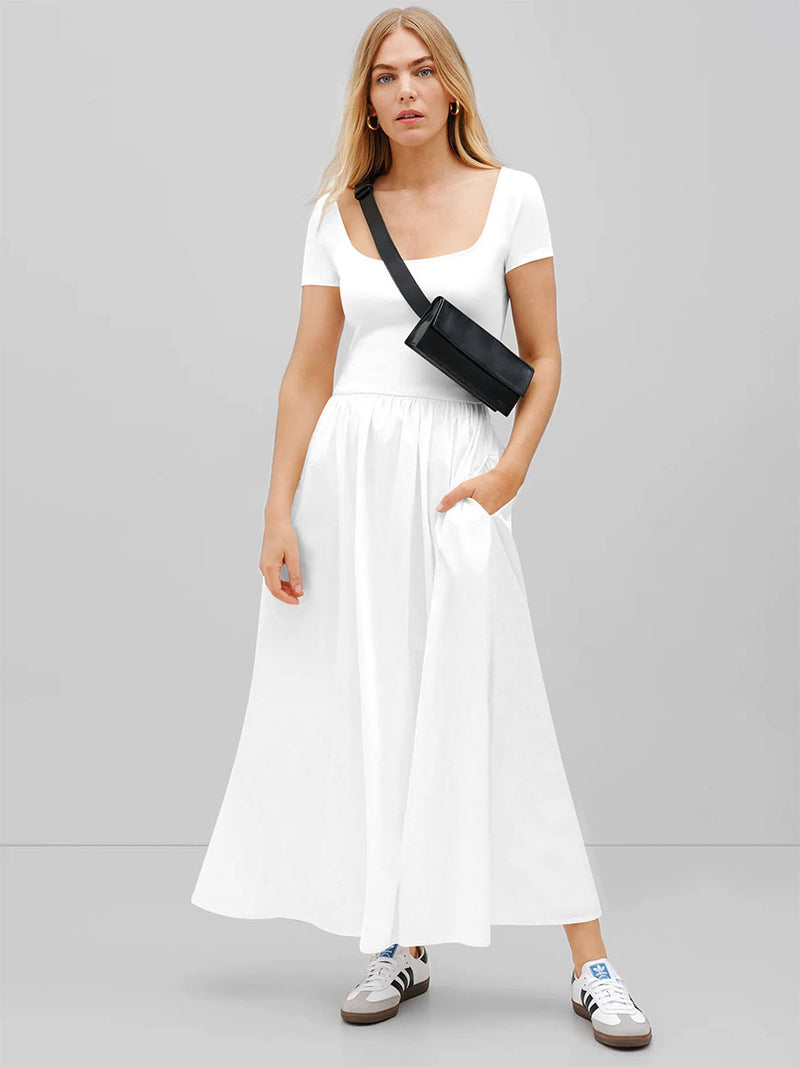 Classic Vintage Dress with a Flattering Fit