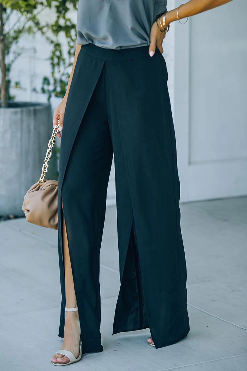 Beautifully Finished Pants in a Timeless Design