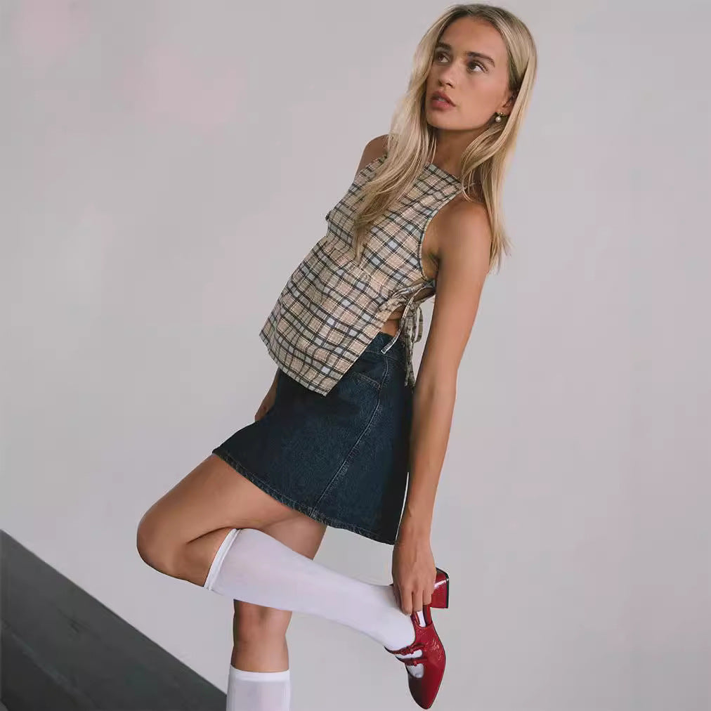 Classic Vintage Top with a Flattering Fit