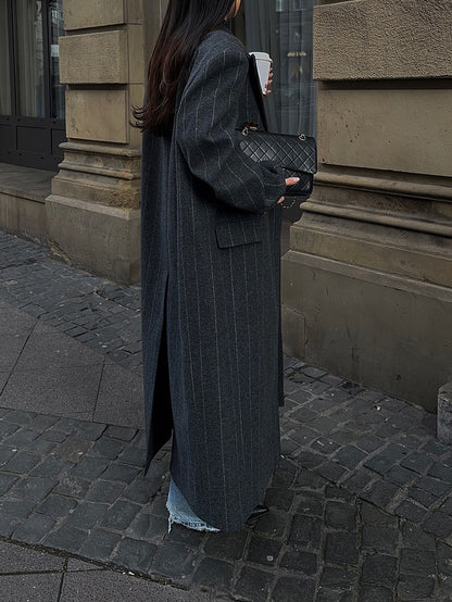 Sophisticated Coat with a Clean Classic Look