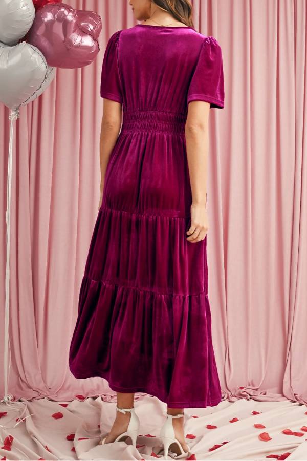 Polished Dress with an Effortless Classic Look
