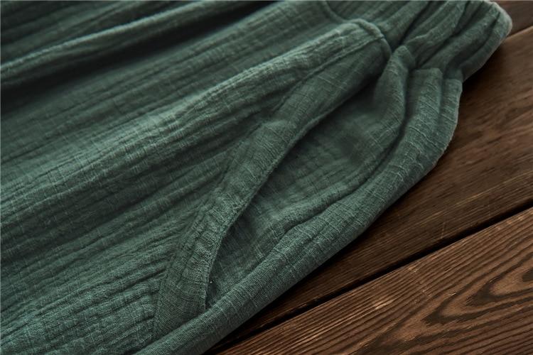 Beautifully Crafted Pants in a Classic Style