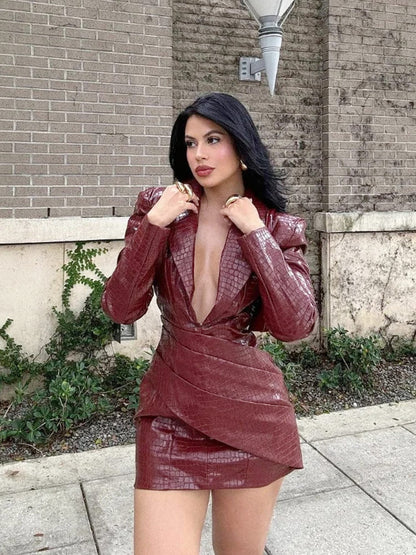Gracefully Styled Dress for Any Occasion