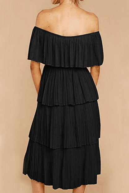 Classic Vintage Dress with a Flattering Fit