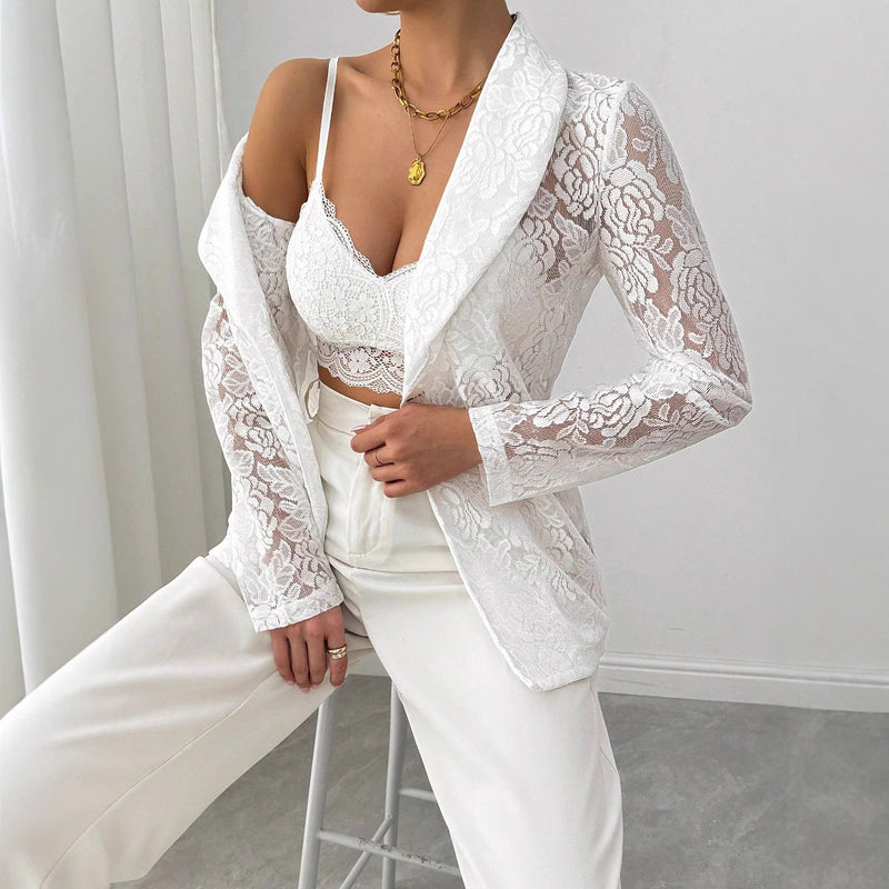 Effortlessly Elegant Garment with a Timeless Design