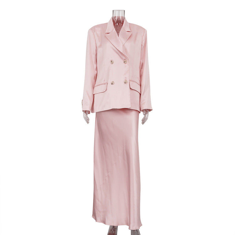 Sophisticated Coat with a Clean Classic Look