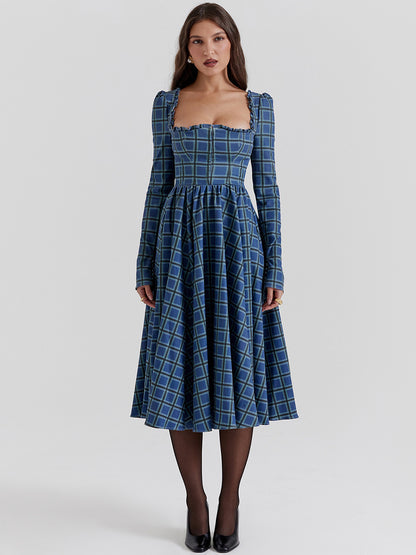 Classic Vintage & Enduringly Stylish Dress