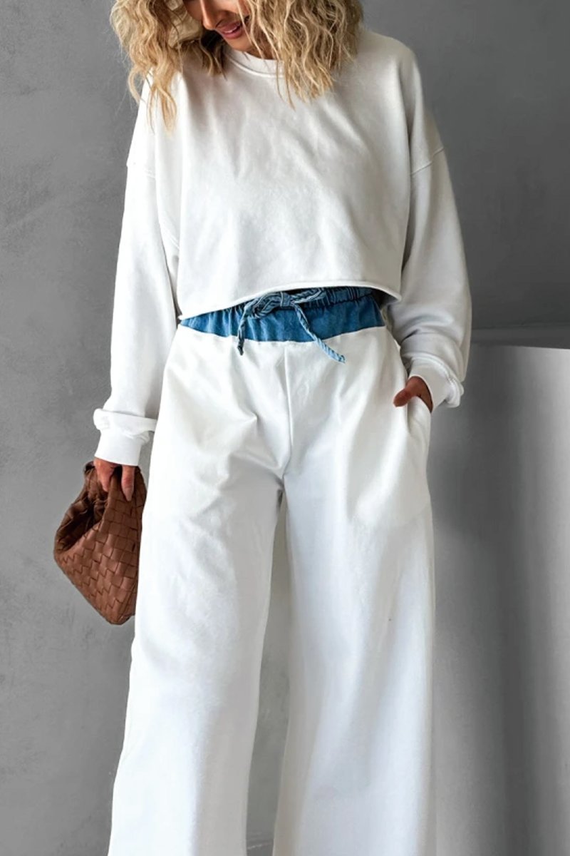 Well Tailored Pullover with a Graceful Silhouette