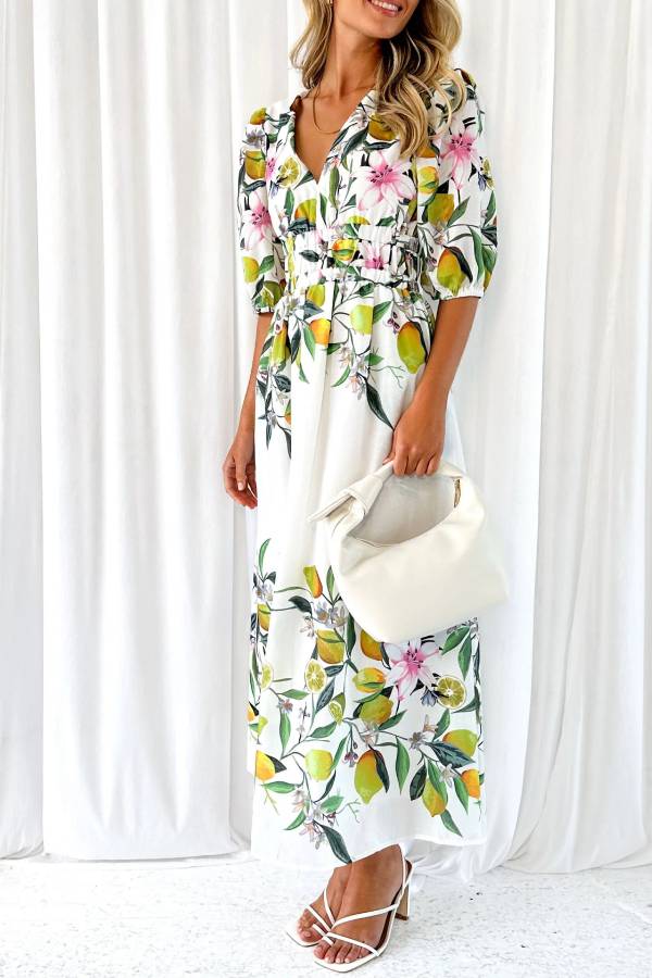 Sophisticated Dress with a Clean Classic Look