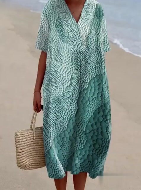 Polished Dress with an Effortless Classic Look