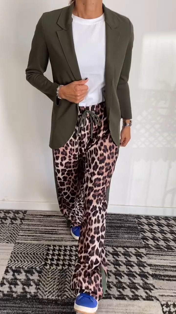 Sophisticated Jacket with a Clean Classic Look