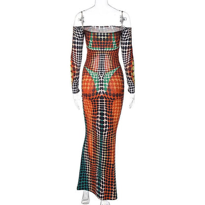 Well Tailored Dress with a Graceful Silhouette