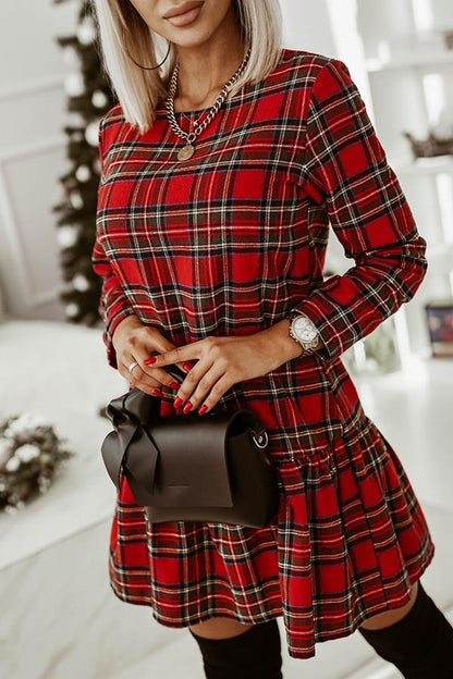 Sophisticated Dress with a Clean Classic Look
