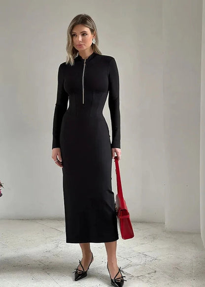 Effortlessly Elegant Dress with a Timeless Design