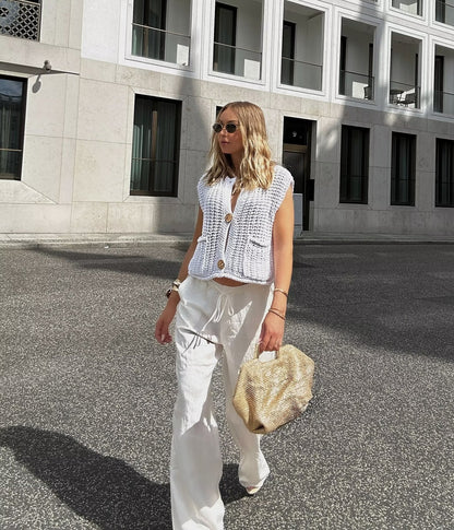 Elegantly Styled Cardigan for Everyday Wear