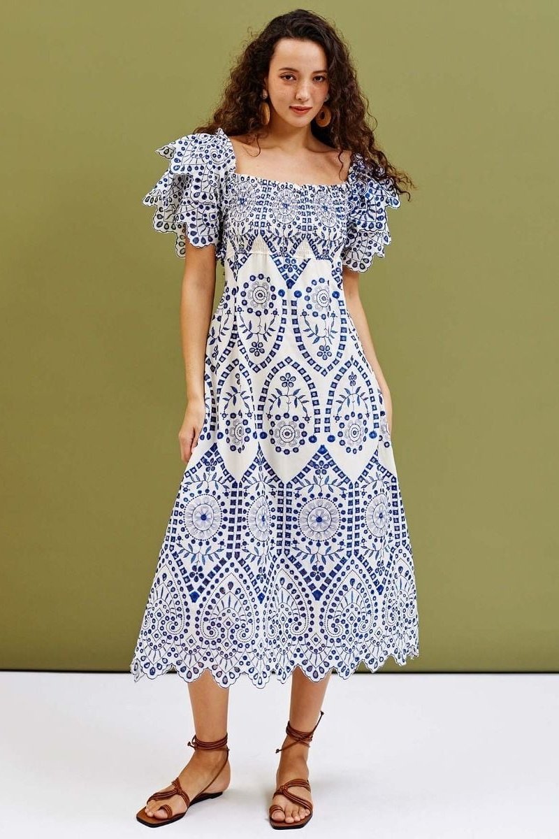 Beautifully Crafted Dress in a Classic Style