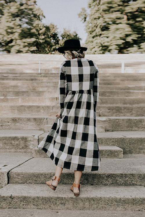 Sophisticated Dress with a Clean Classic Look