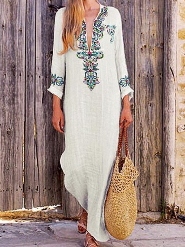 Classic Vintage Dress with a Flattering Fit