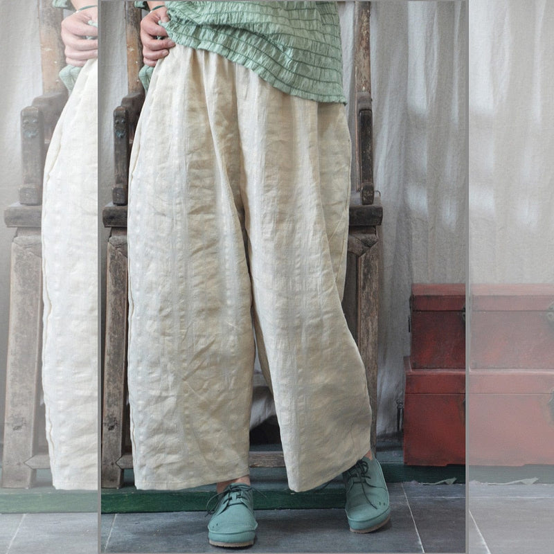Elegantly Styled Pants for Everyday Wear