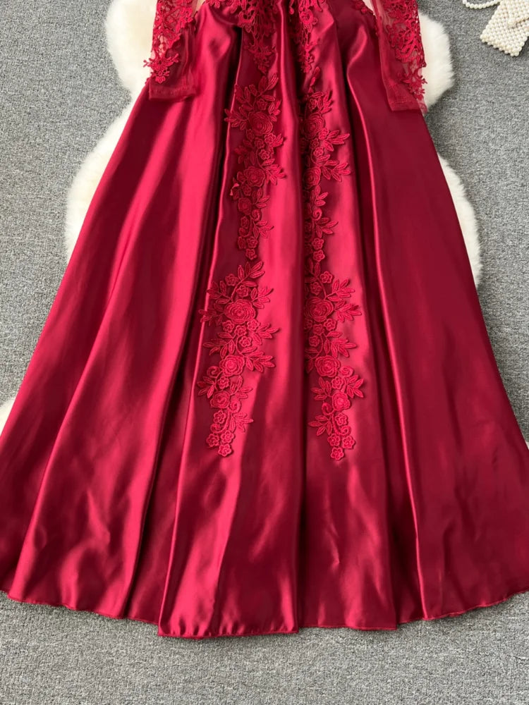 Classic Vintage & Enduringly Stylish Dress