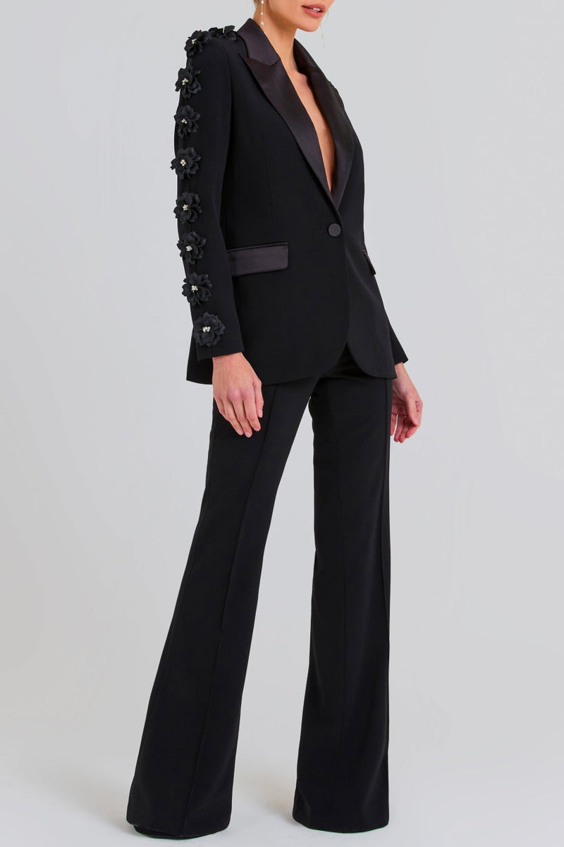 Beautifully Crafted Garment in a Classic Style