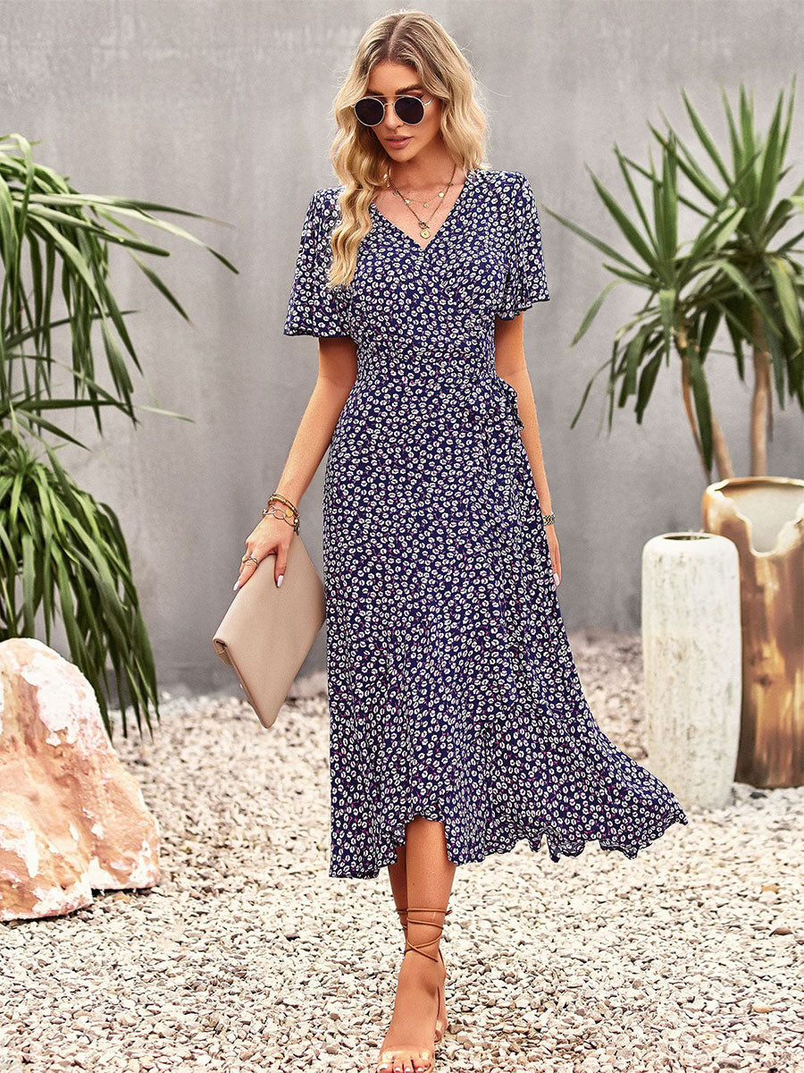 Sophisticated Dress with a Clean Classic Look