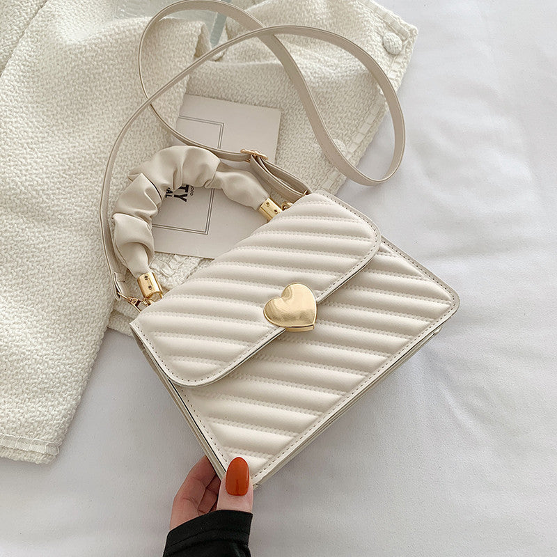 Charming Chain for Any Occasion