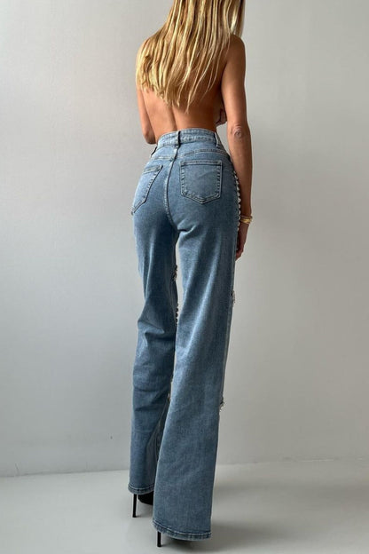 Beautifully Crafted Garment in a Classic Style
