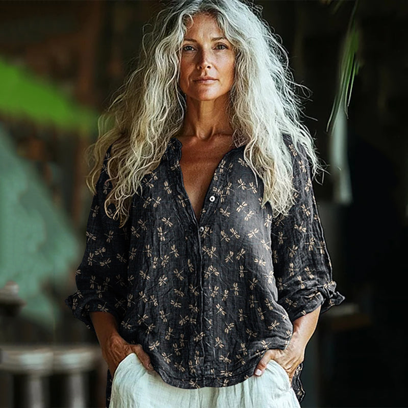 Classic Vintage Shirt with a Flattering Fit