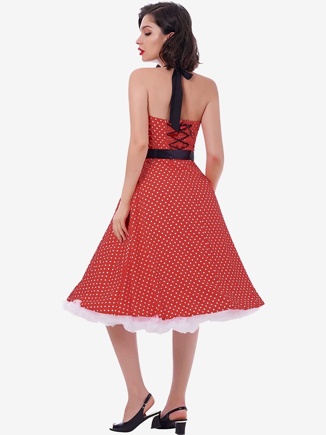 Beautifully Finished Dress in a Timeless Design