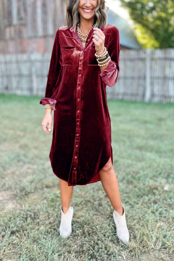 A Vintage Style Dress with Delicate Timeless Details