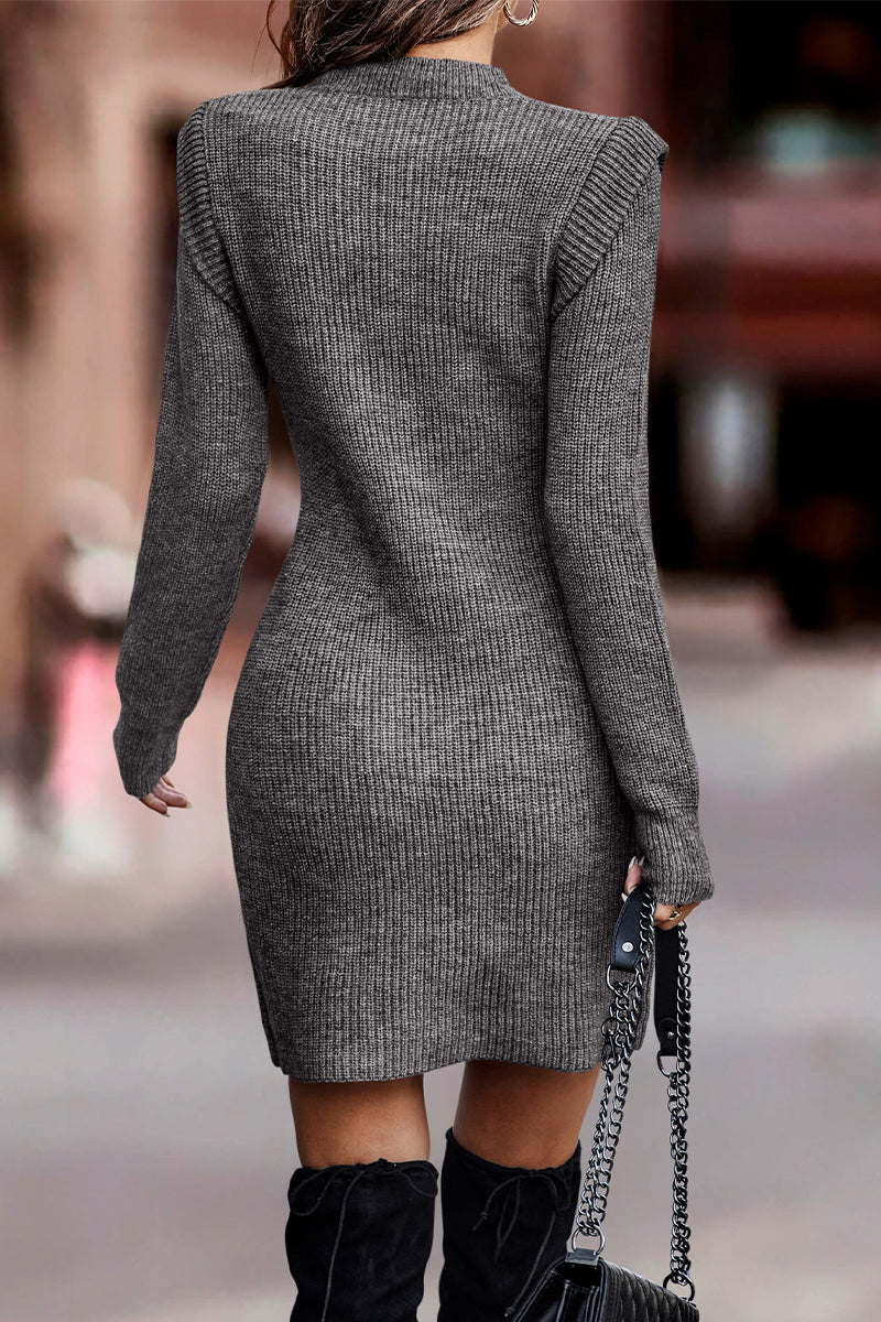 Well Tailored Dress with a Graceful Silhouette